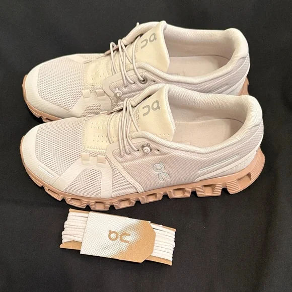 On Cream and Tan Athletic Shoes ON Cloud 5 Sneakers Women’s size 6.5 - Picture 7 of 14